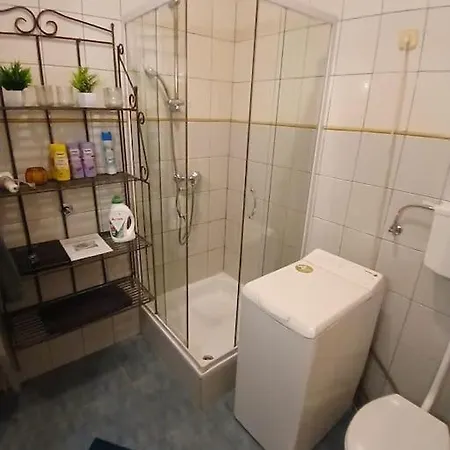Central Apartman A Bazilikanal